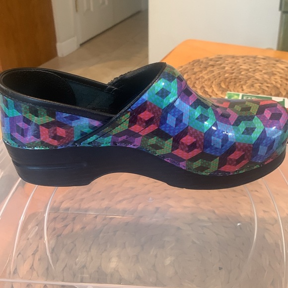 Dansko ladies size 37 professional shoes - Picture 6 of 14